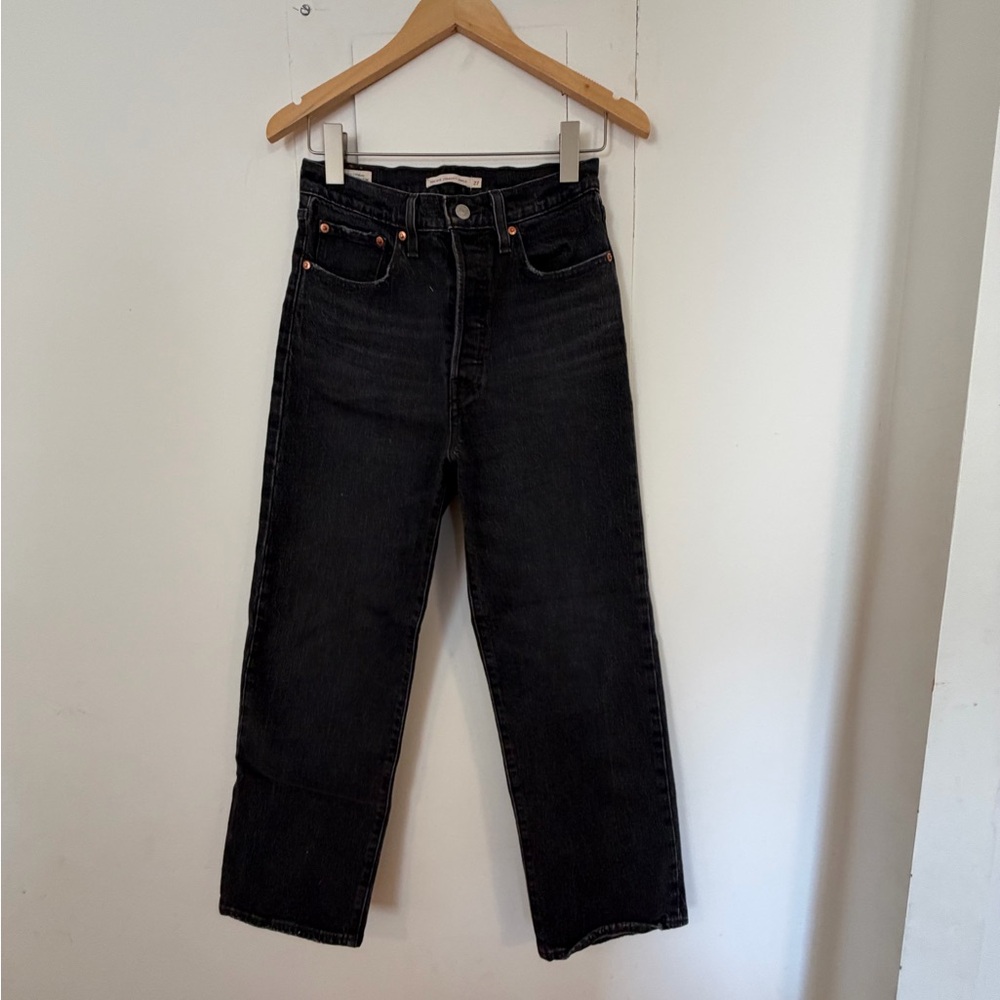 Ribcage Levi’s Jeans